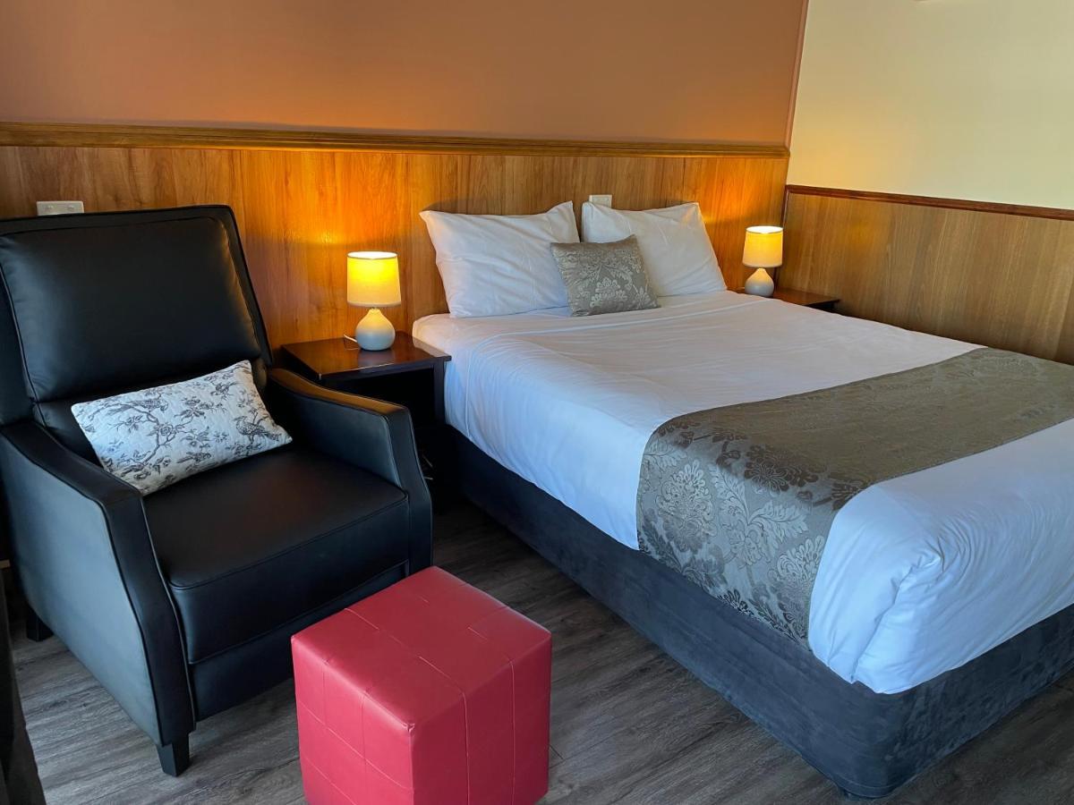 Highway Motor Inn Taree Exteriör bild
