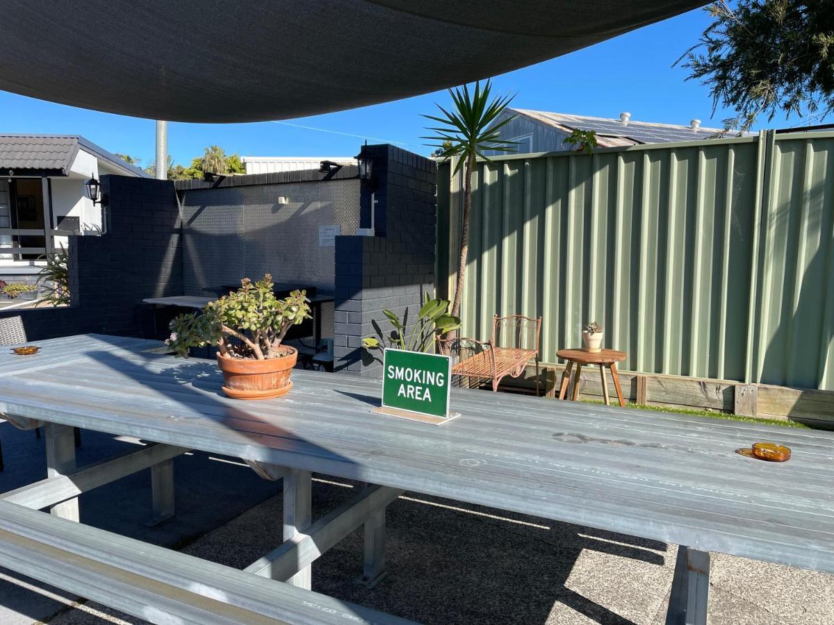 Highway Motor Inn Taree Exteriör bild