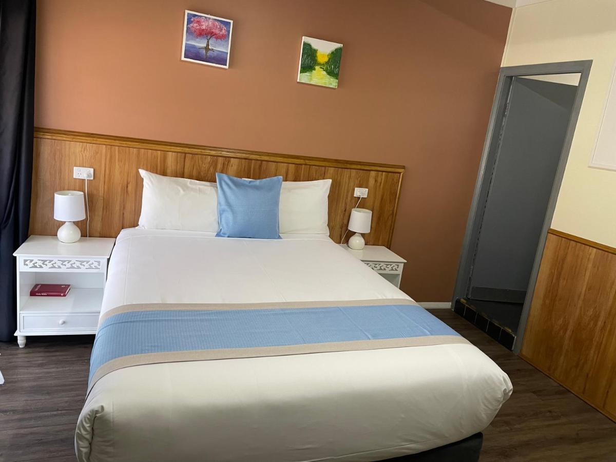 Highway Motor Inn Taree Exteriör bild