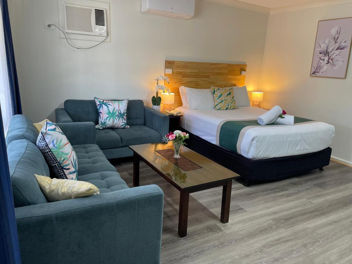 Highway Motor Inn Taree Exteriör bild