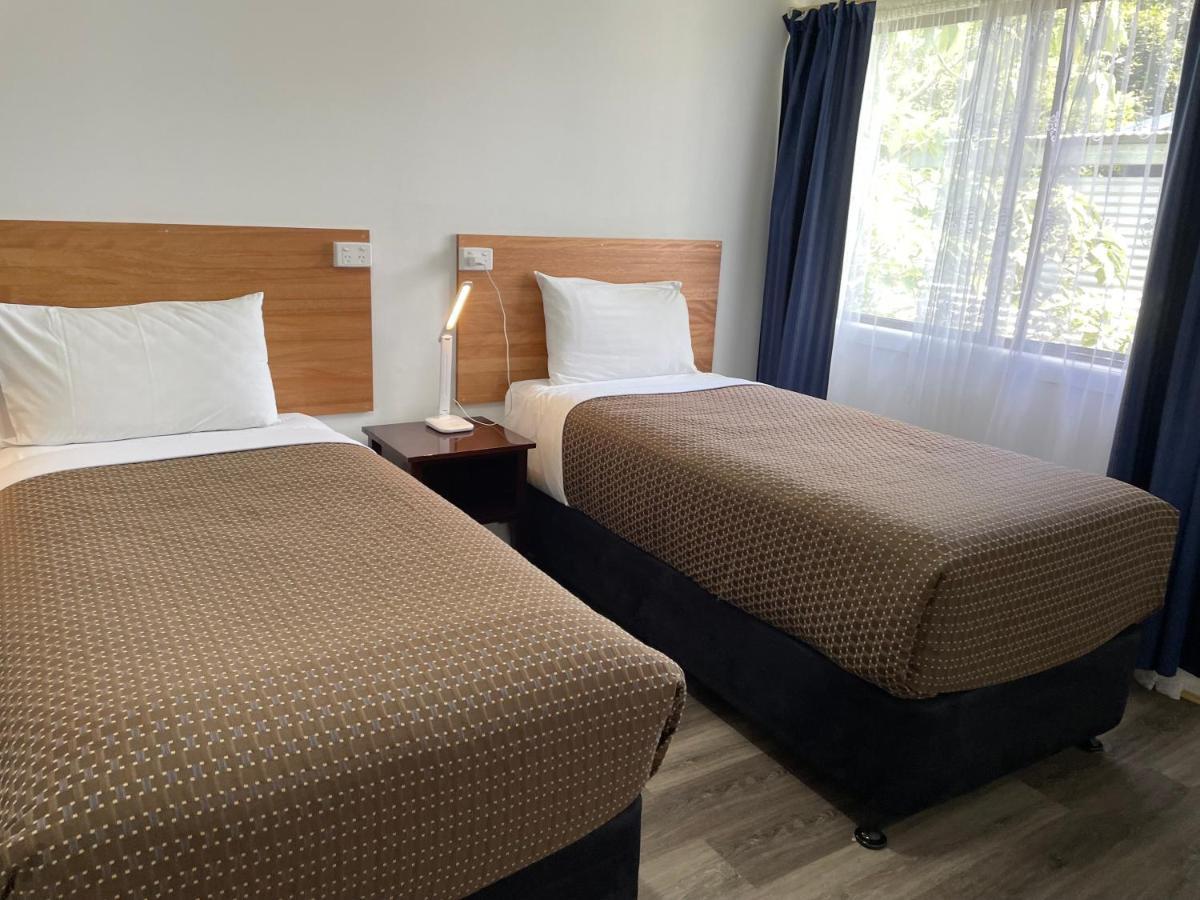 Highway Motor Inn Taree Exteriör bild