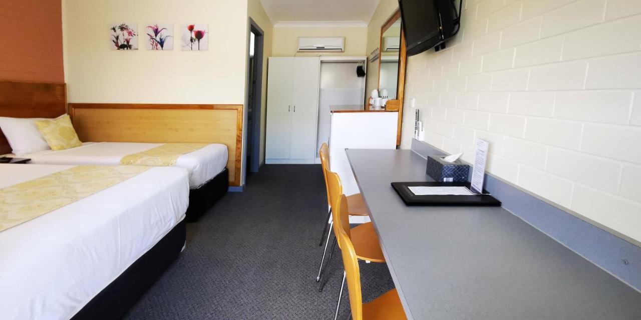 Highway Motor Inn Taree Exteriör bild